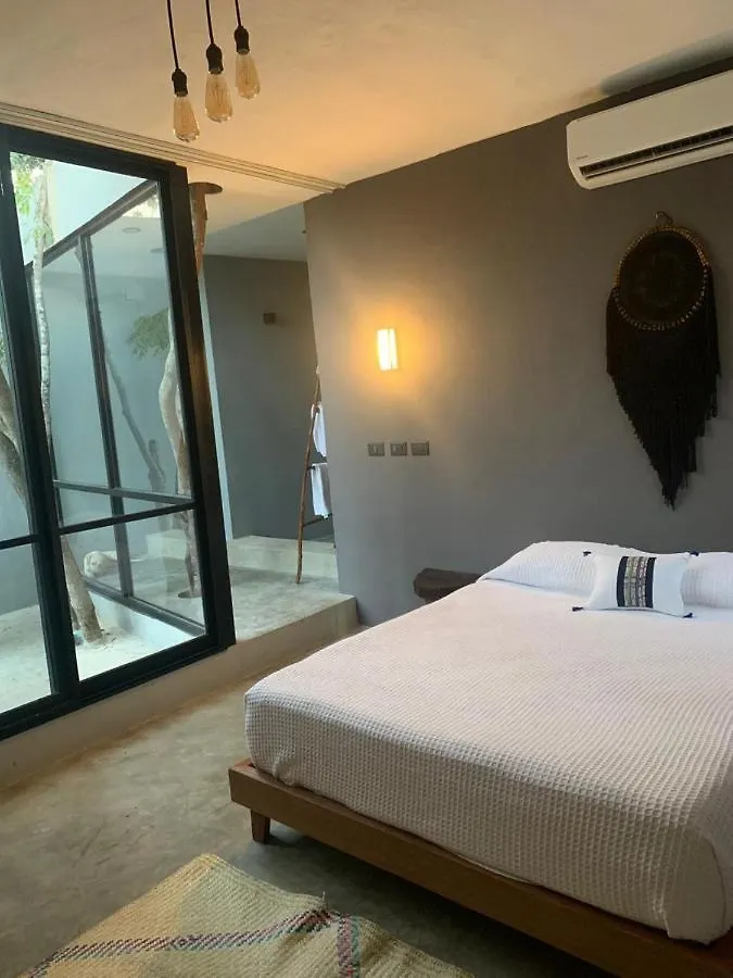 Ariche Tulum Hotel & Hostal
