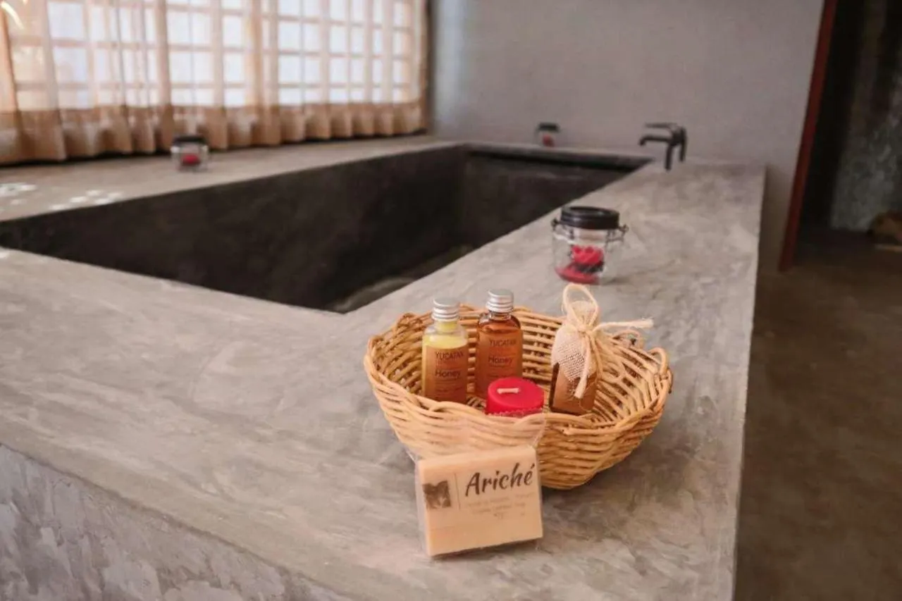 Ariche Tulum Hotel & Hostal