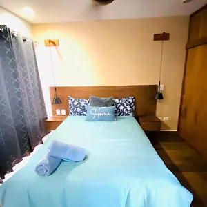 https://taanah.quintano-roohotels.com